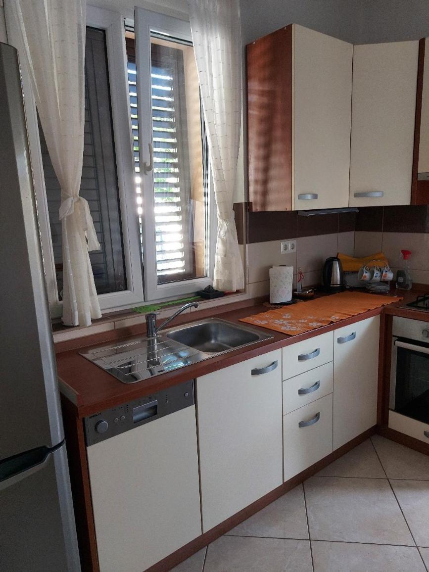 Apartments Nela Єлса Номер фото
