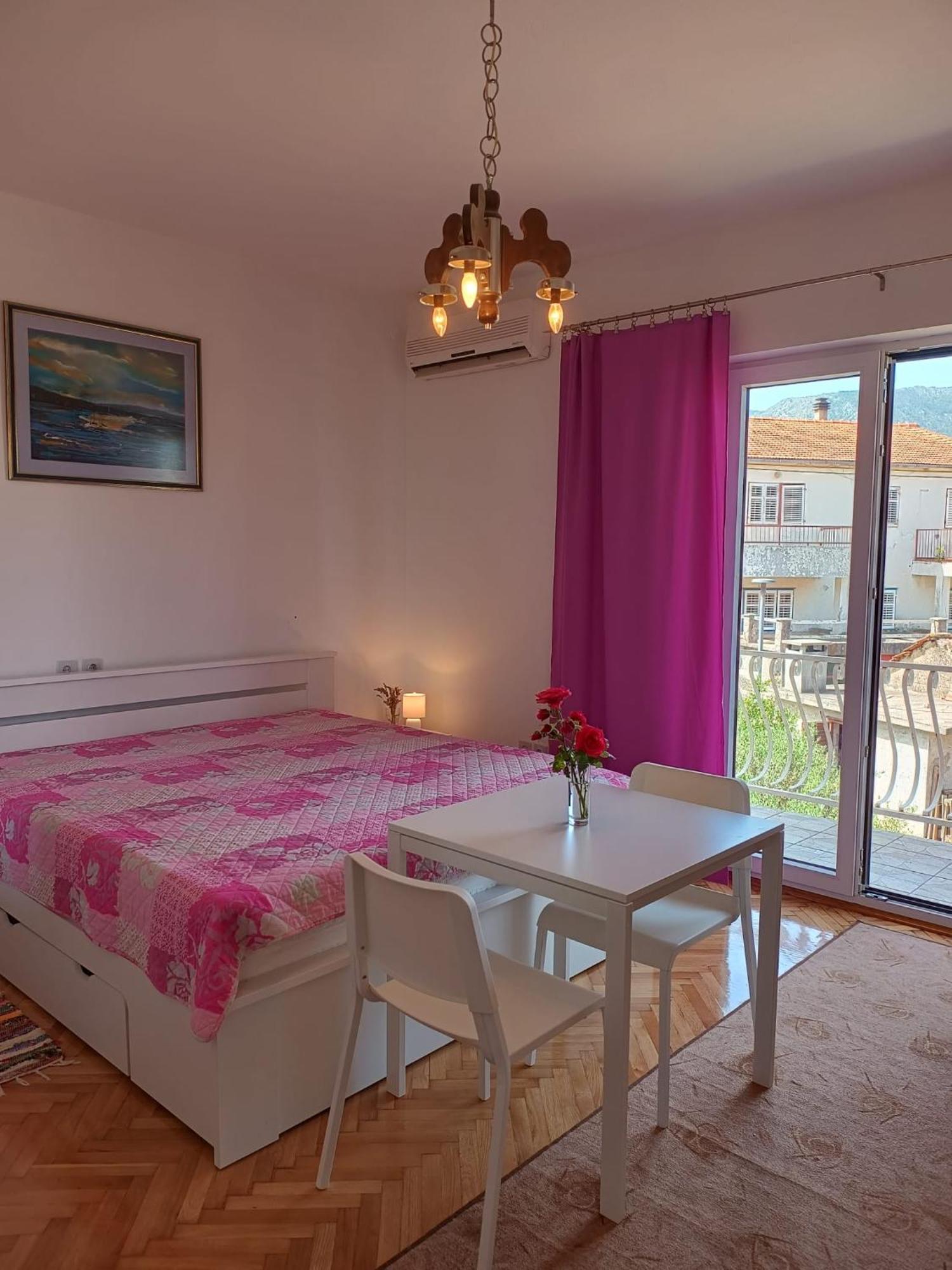 Apartments Nela Єлса Екстер'єр фото